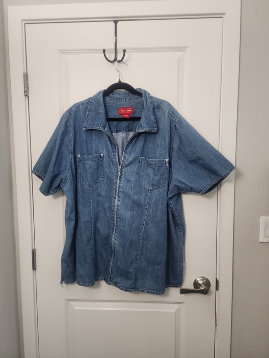Vintage-Inspired Denim Zip-Front Short Sleeve Shirt - Blue - Picture 4 of 5